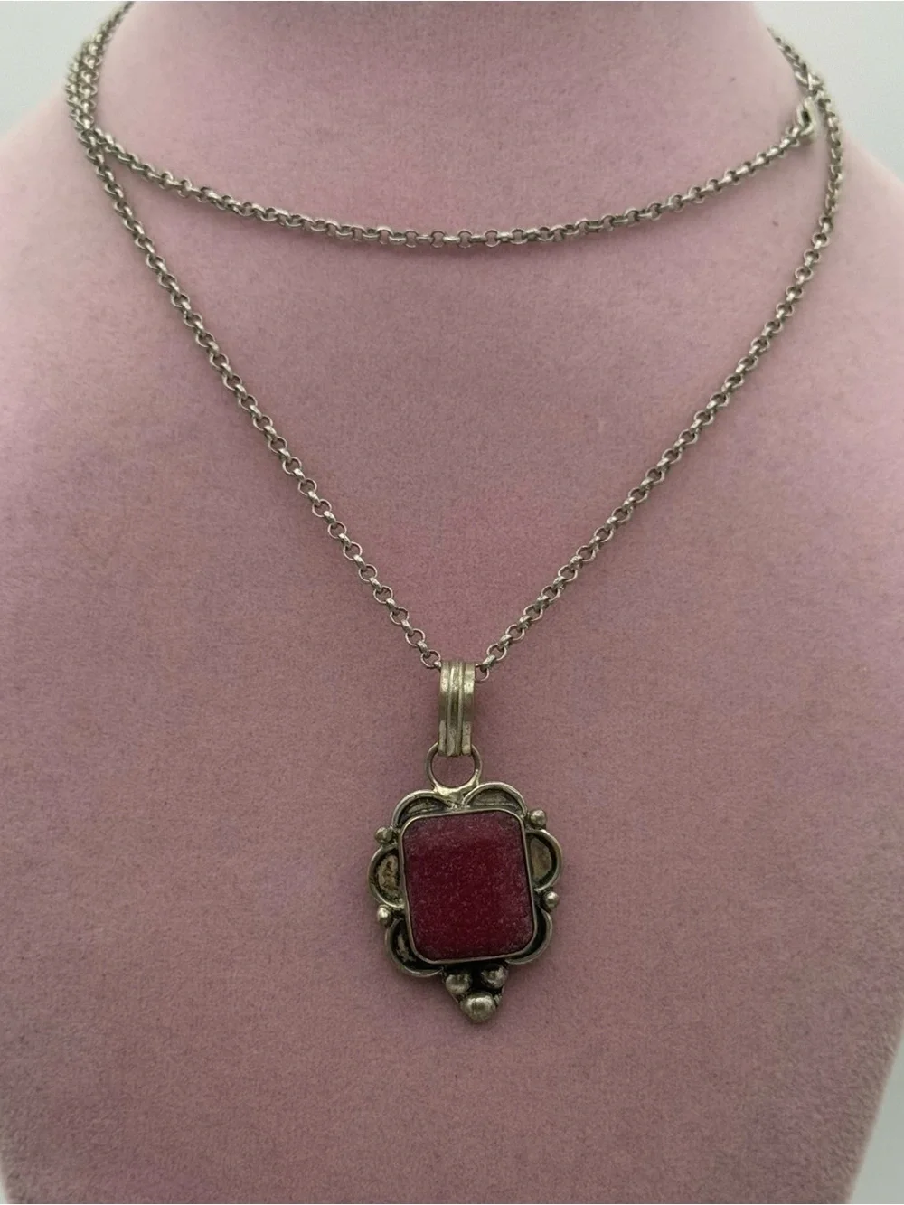Vintage-Inspired Silver plated  Pendant Necklace with Ruby Stone